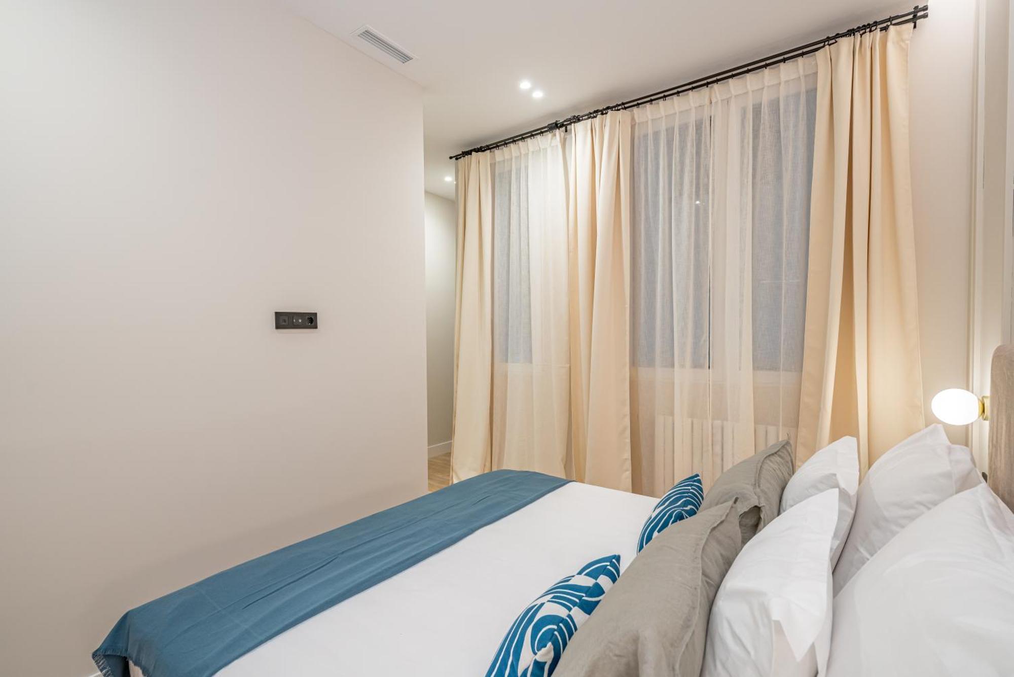 Centro XXI Calle Principe 3Br 3Bh Мадрид Екстер'єр фото
